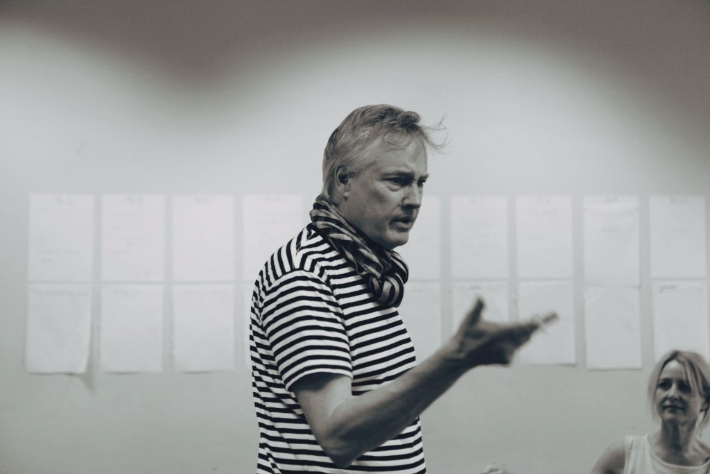 latest enews: inside rehearsals with the joneses l final days of rules for living