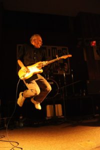Oz Blues Legend – Dave Hole Touring In May