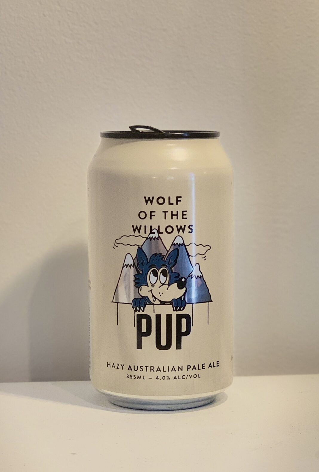 wolf of the willows – pup hazy australian pale ale – 4.0%